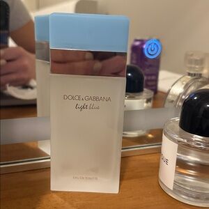 Dolce & Gabana Light Blue perfume